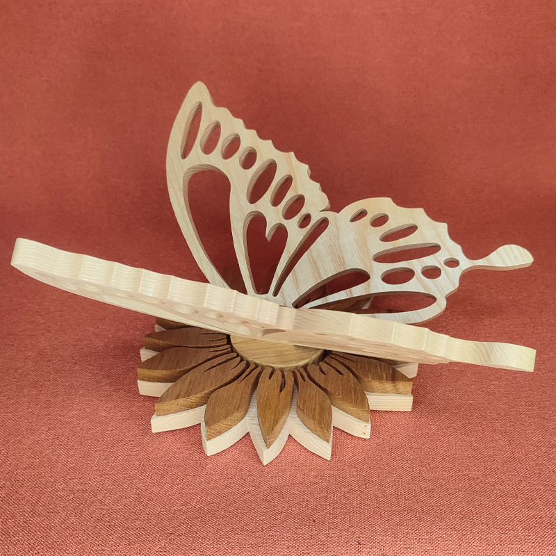 Superbe décorations 3D d'un magnifique papillons aux ailes déployées