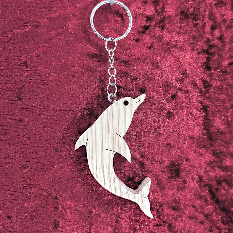 Porte clés bois d'un dauphin