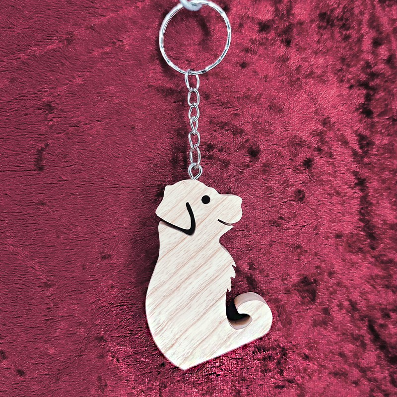Porte clés bois d'un chien