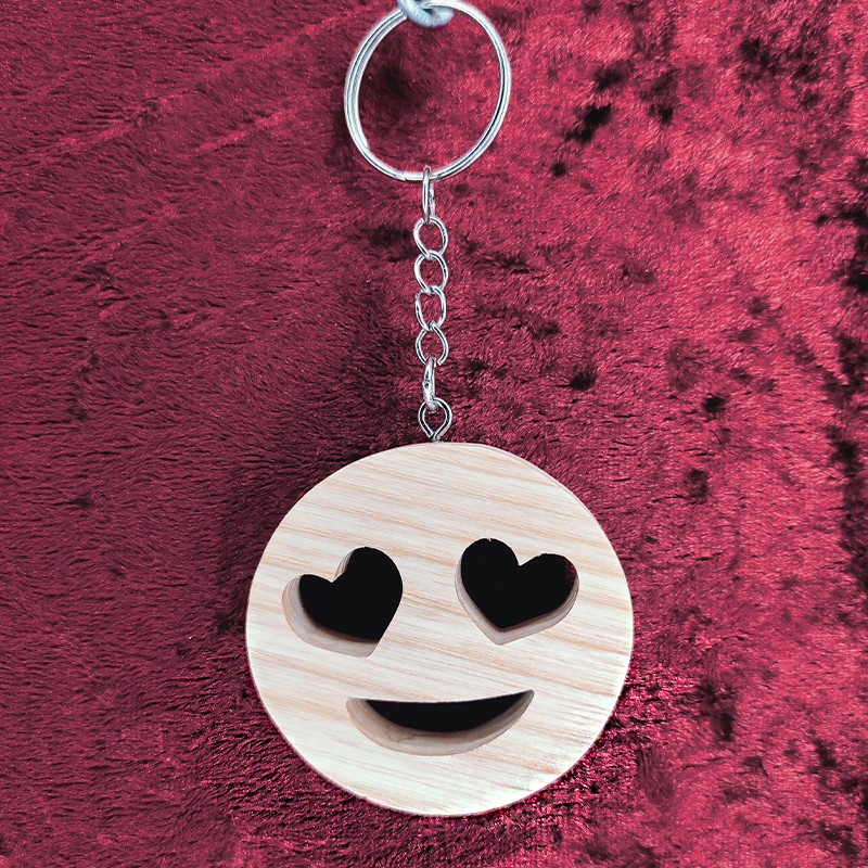 Porte clés bois d'un smiley